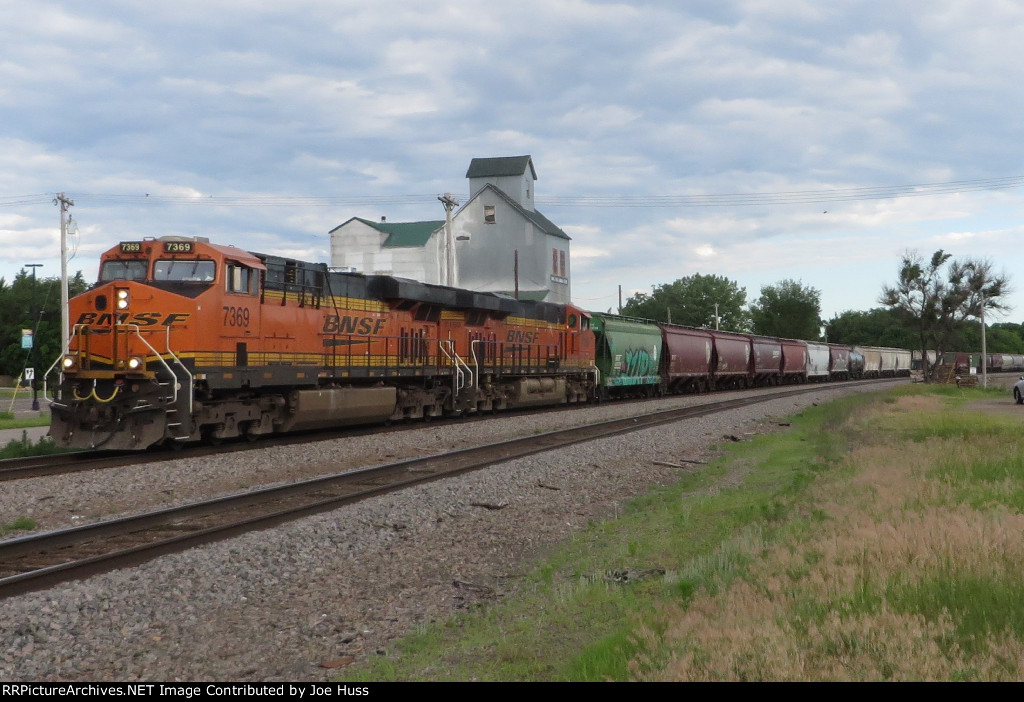 BNSF 7369 East